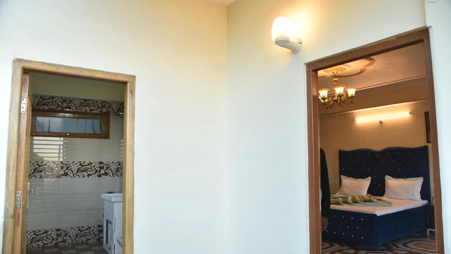 Mashobra Valley B&B Shimla Hotel