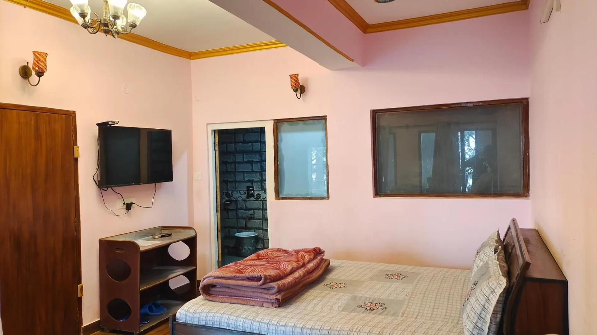 Hotel Mashobra Valley B&B Shimla